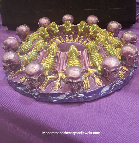 Skeleton ash tray - handcrafted resin art gothic decor