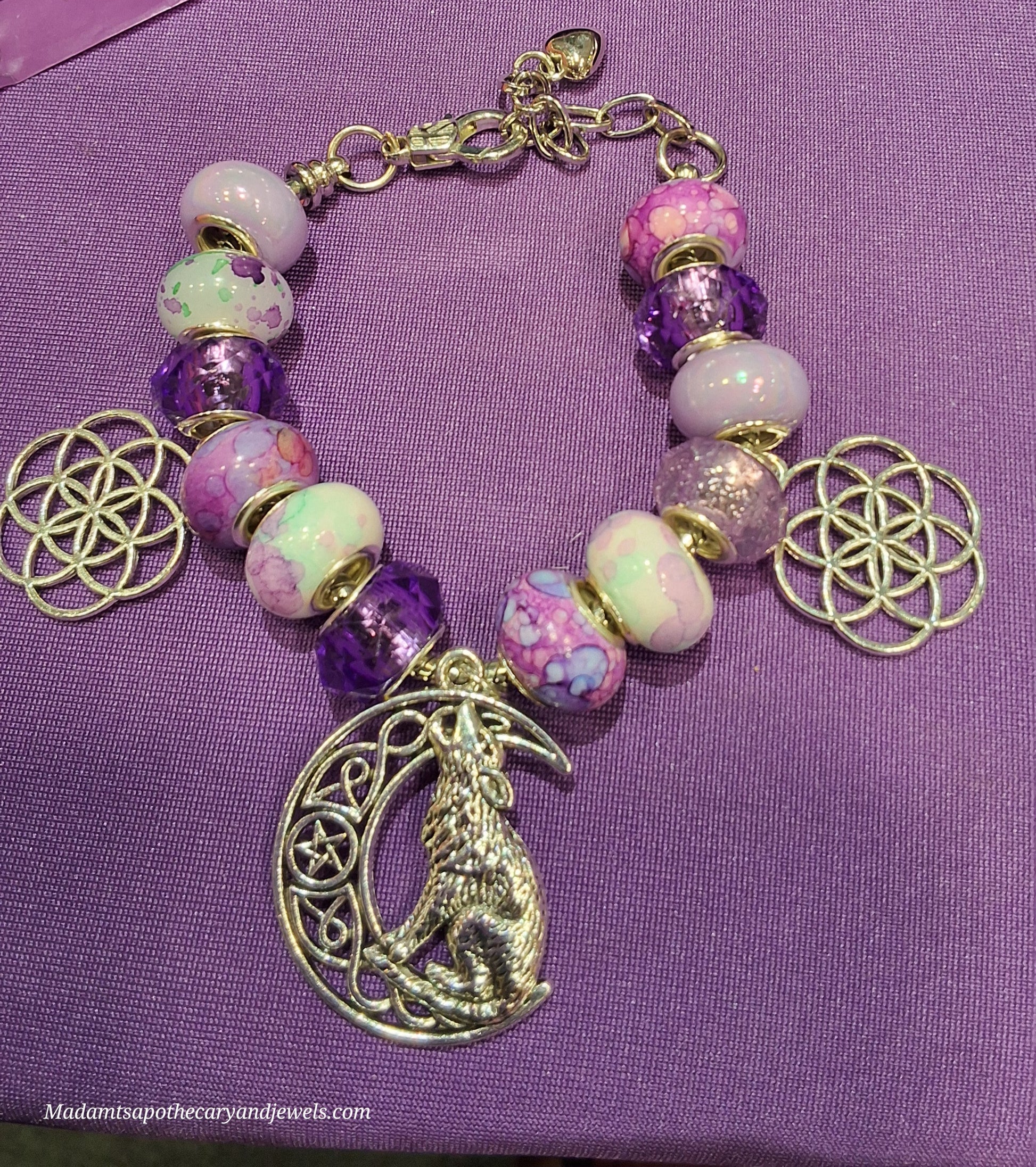 Purple beaded bracelet - handcrafted jewelry