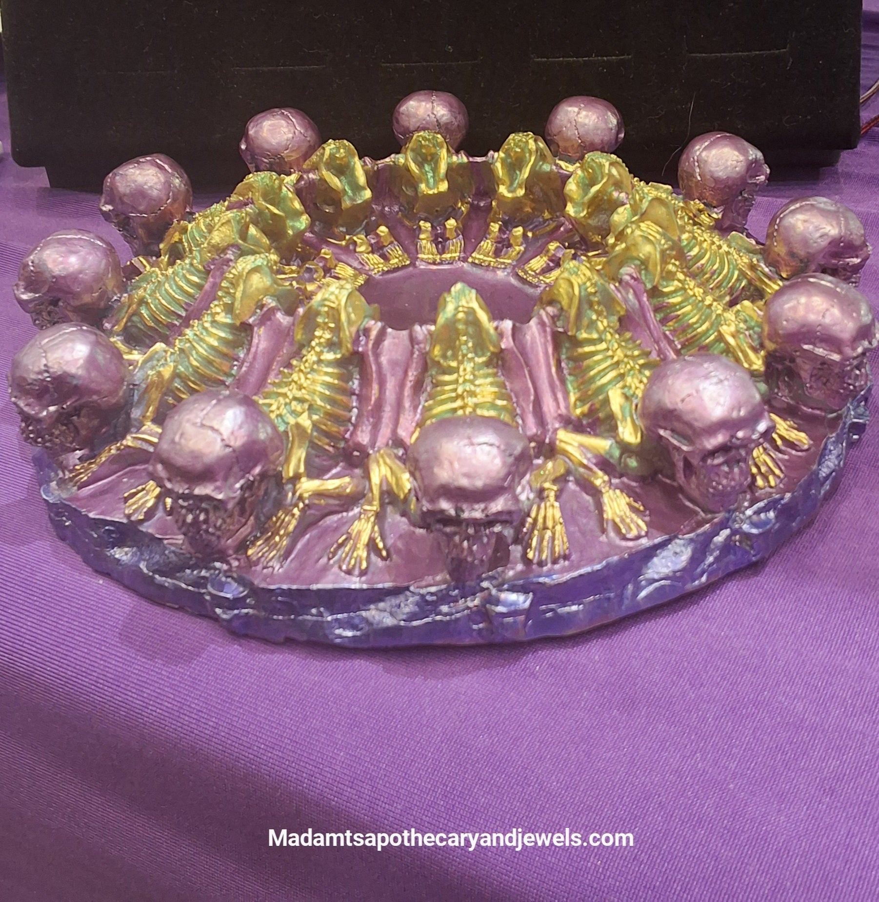 Skeleton ash tray - handcrafted resin art gothic decor