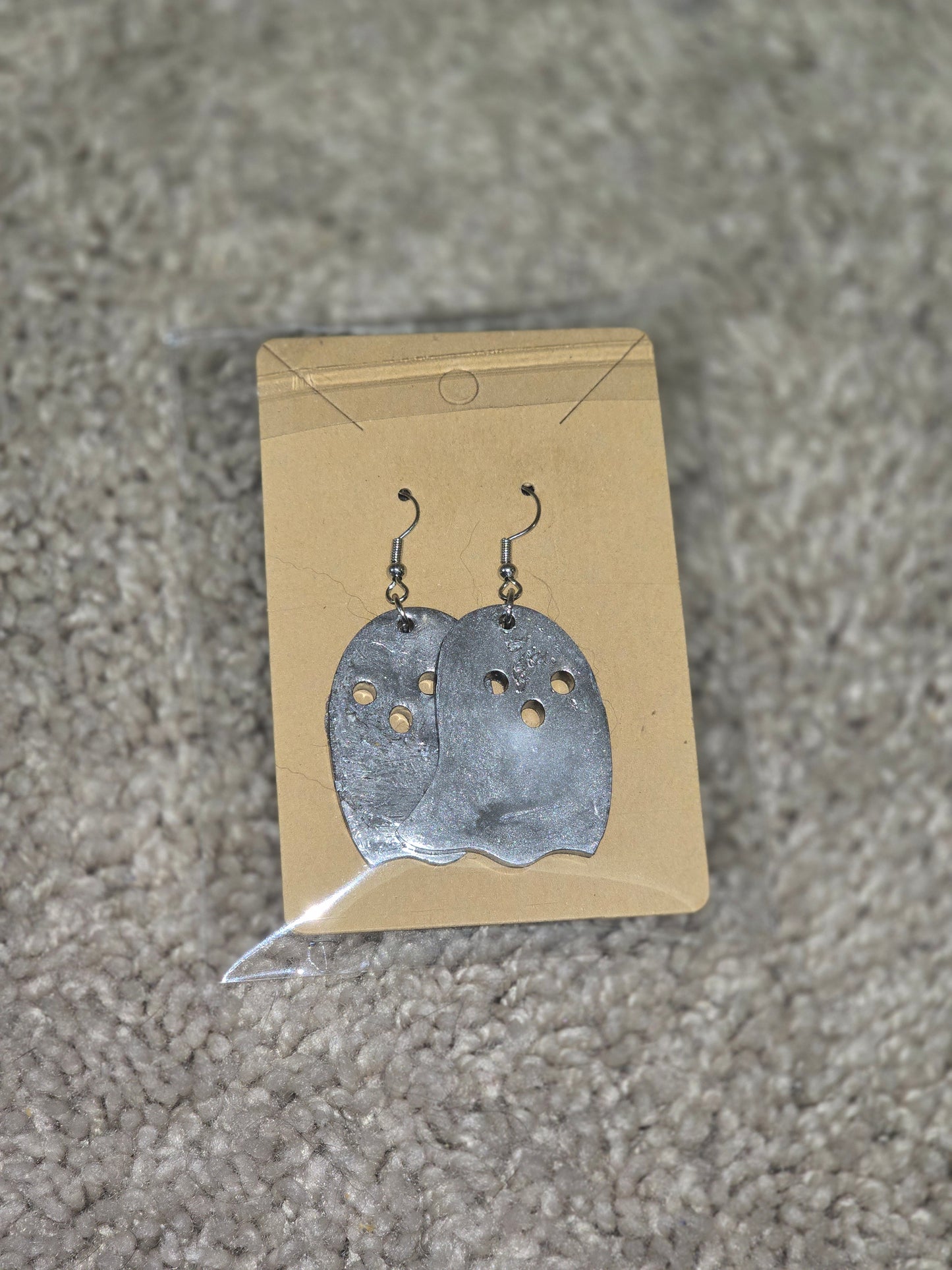 Ghost earrings - spooky Halloween jewelry
