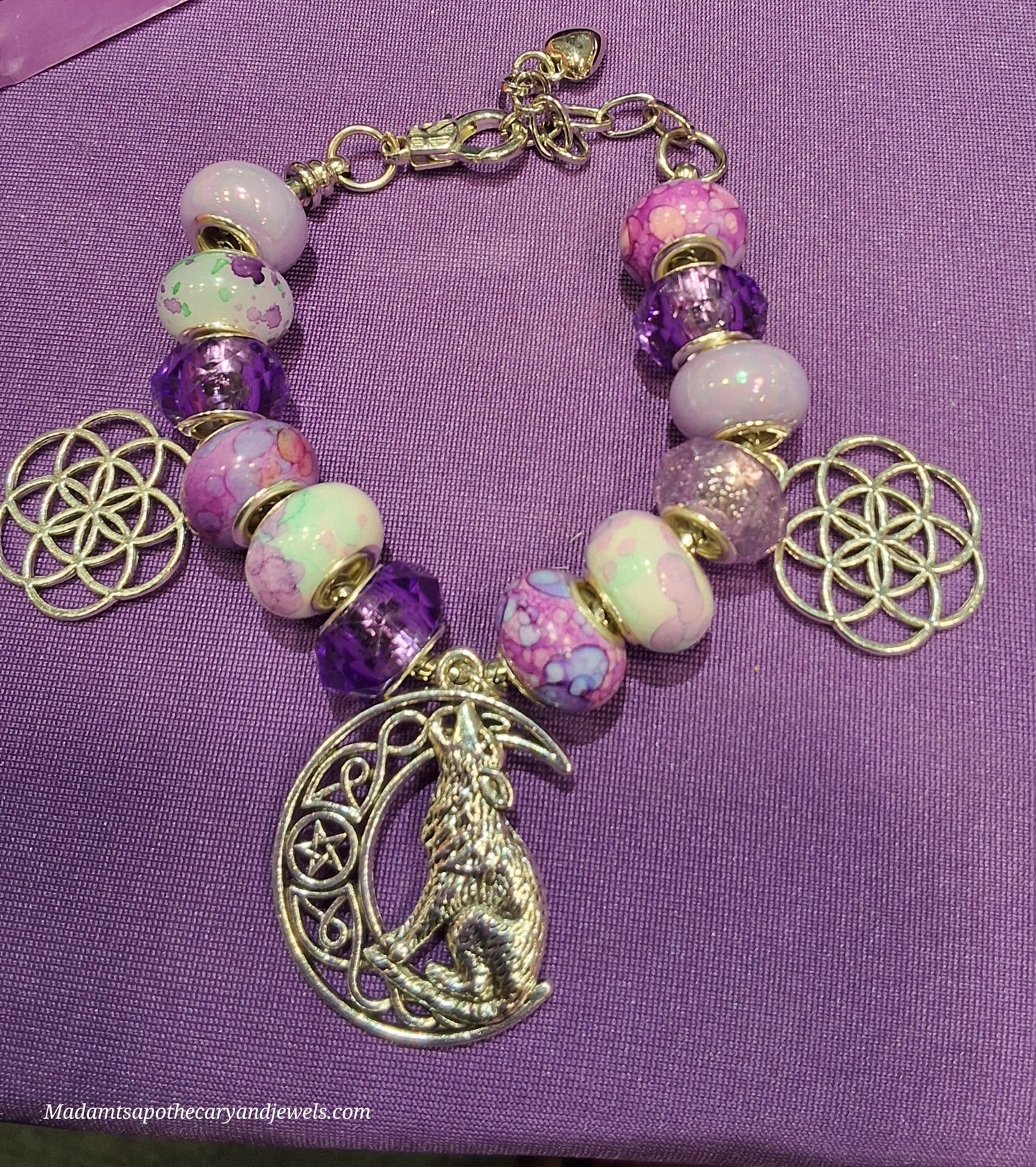 Purple beaded bracelet - handcrafted jewelry